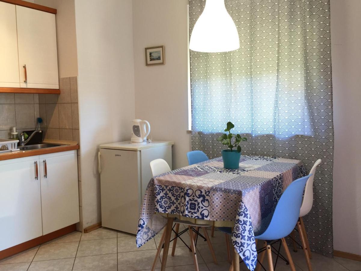 Apartman Mara Premantura Buitenkant foto