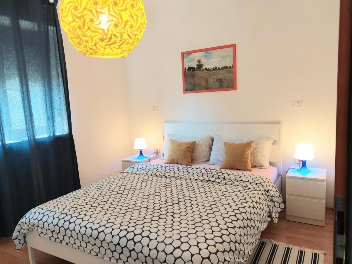 Apartman Mara Premantura Buitenkant foto