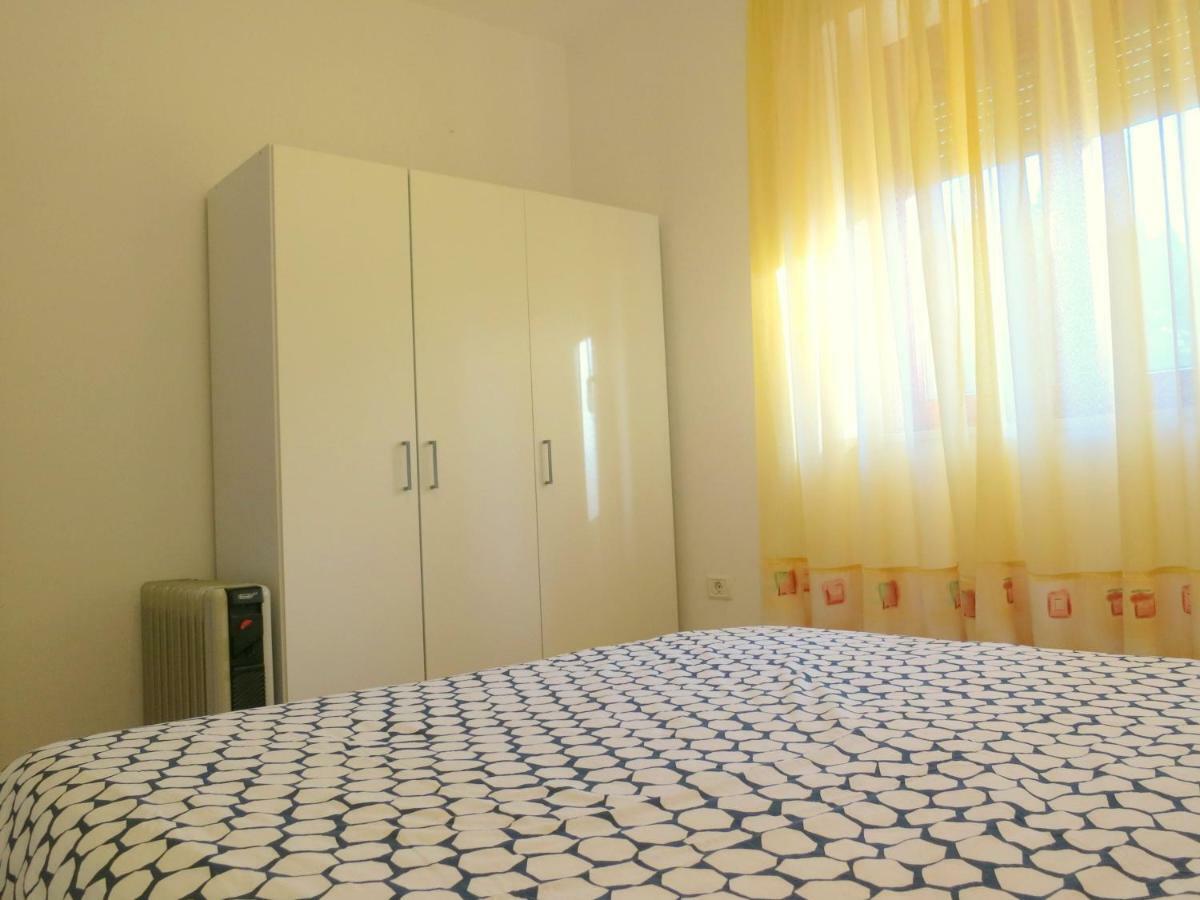 Apartman Mara Premantura Buitenkant foto